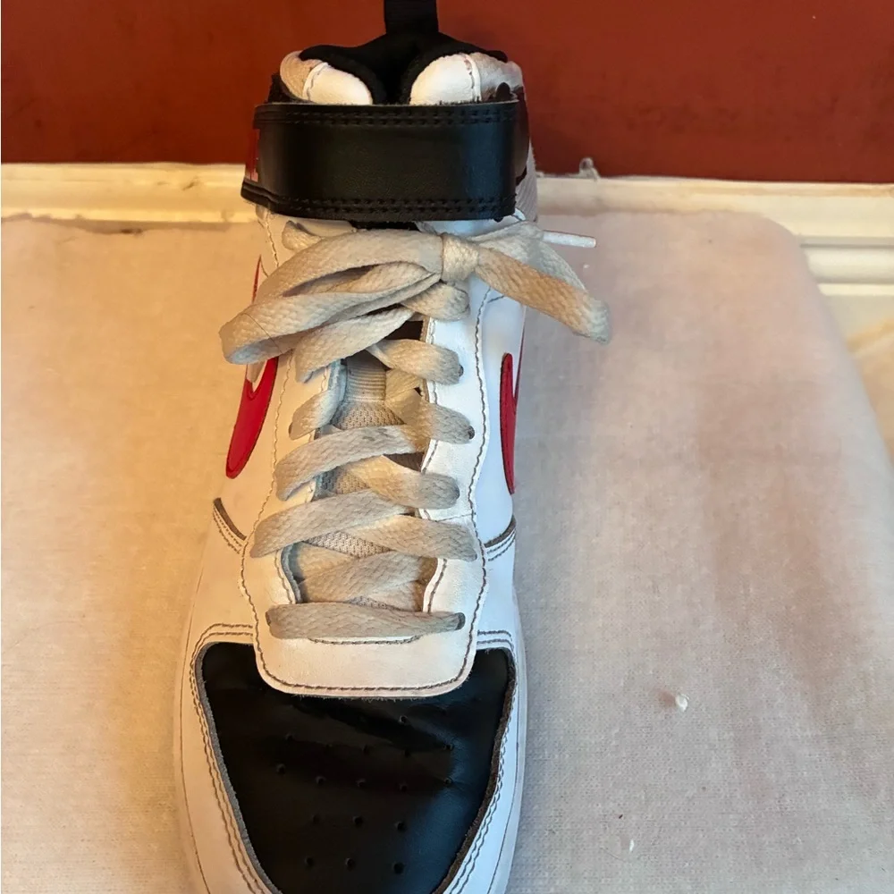 Nike Boys Court Borough Mid 2 High Top Red, White and Black, Size 5.5
